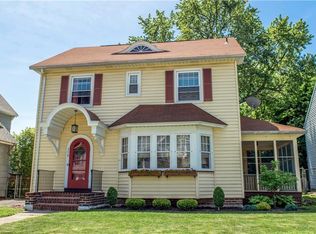 179 Hurstbourne Rd, Irondequoit, NY 14609