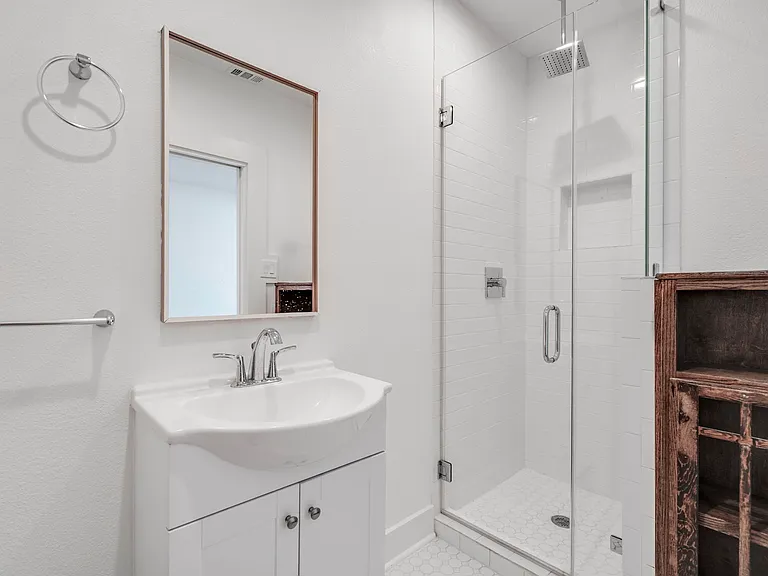 5802 Oram St #5802 — Photo 28