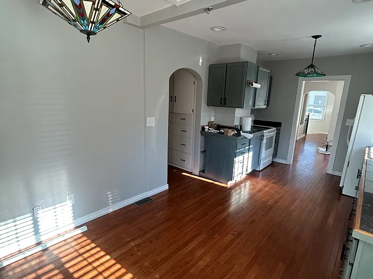 4801 W Irving St — Photo 20