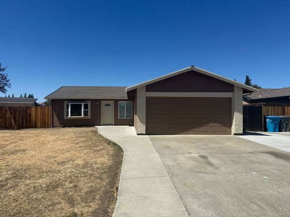 486 Colonial Cir
