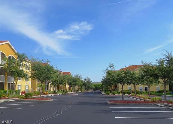 4th image of 4122 Residence Dr APT 118