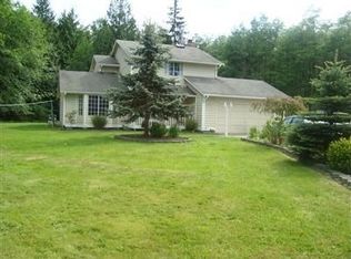 315 Rateau Dr, Camano Island, WA 98282
