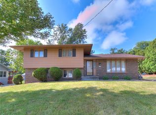 1248 Wall Ave, Des Moines, IA 50315