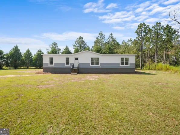 1051 Fortner Pond Rd, Kite, GA 31049