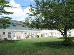 4037 28th Ave APT 2, Kenosha, WI 53140