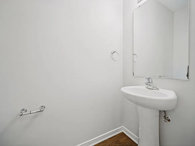 64 Transit Ln — Photo 16