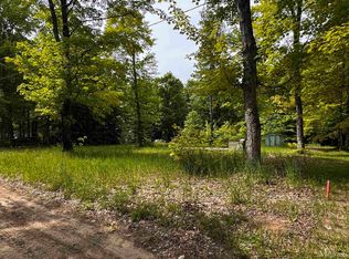 13542 E Campbell St, Shingleton, MI 49884