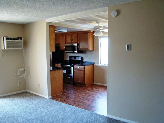 2nd image of 4609 4th St APT 5