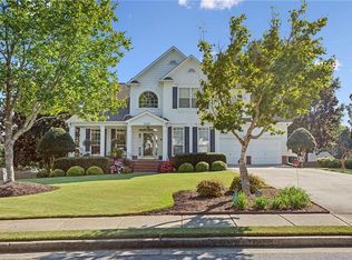 5585 Kennemore Dr, Alpharetta, GA 30004
