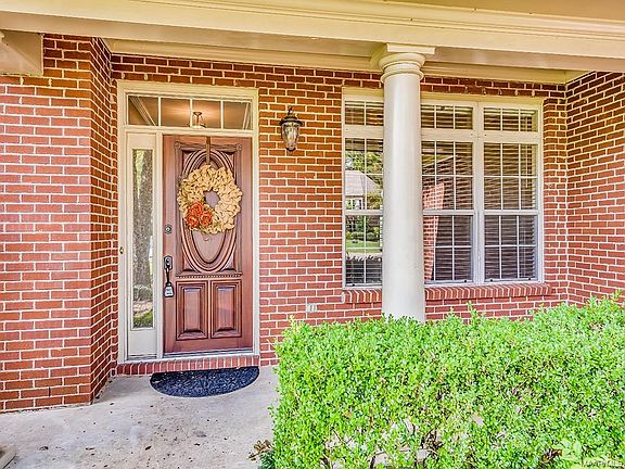 3rd image of 8606 Hearthstone Dr