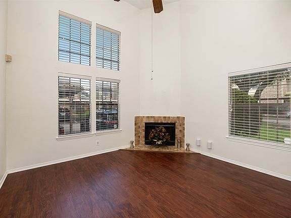 3rd image of 4748 Old Bent Tree Ln APT 1601