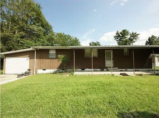 631 Lakeside Dr, Moncks Corner, SC 29461