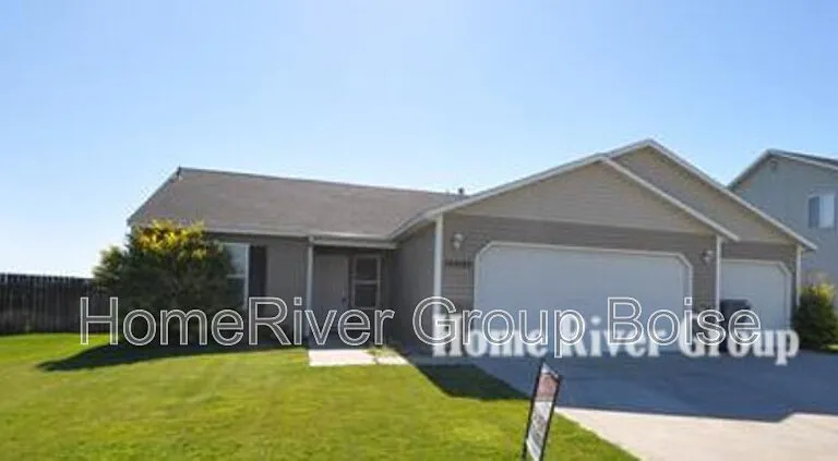 16692 Zaragosa Way — Photo 1