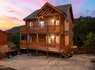 1232 Bird Nest Way, Sevierville, TN 37862