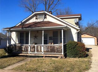 112 Oak St, Gasconade, MO 65061