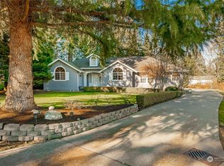 5790 Skagit Pl, Blaine, WA 98230