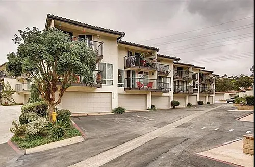 2406 Altisma Way #B Photo 1