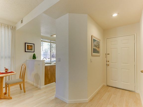 2nd image of 5278 Tacoma Cmn