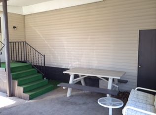 240 E Garfield St, Kewanee, IL 61443