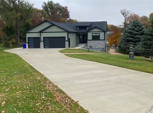 4517 Sommars Point, Panora, IA 50216