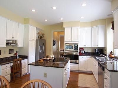 3rd image of 9740 Stonemasters Dr
