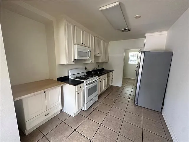 706 Community St — Photo 3