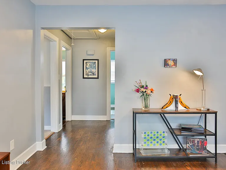 418 Marquette Dr — Photo 3