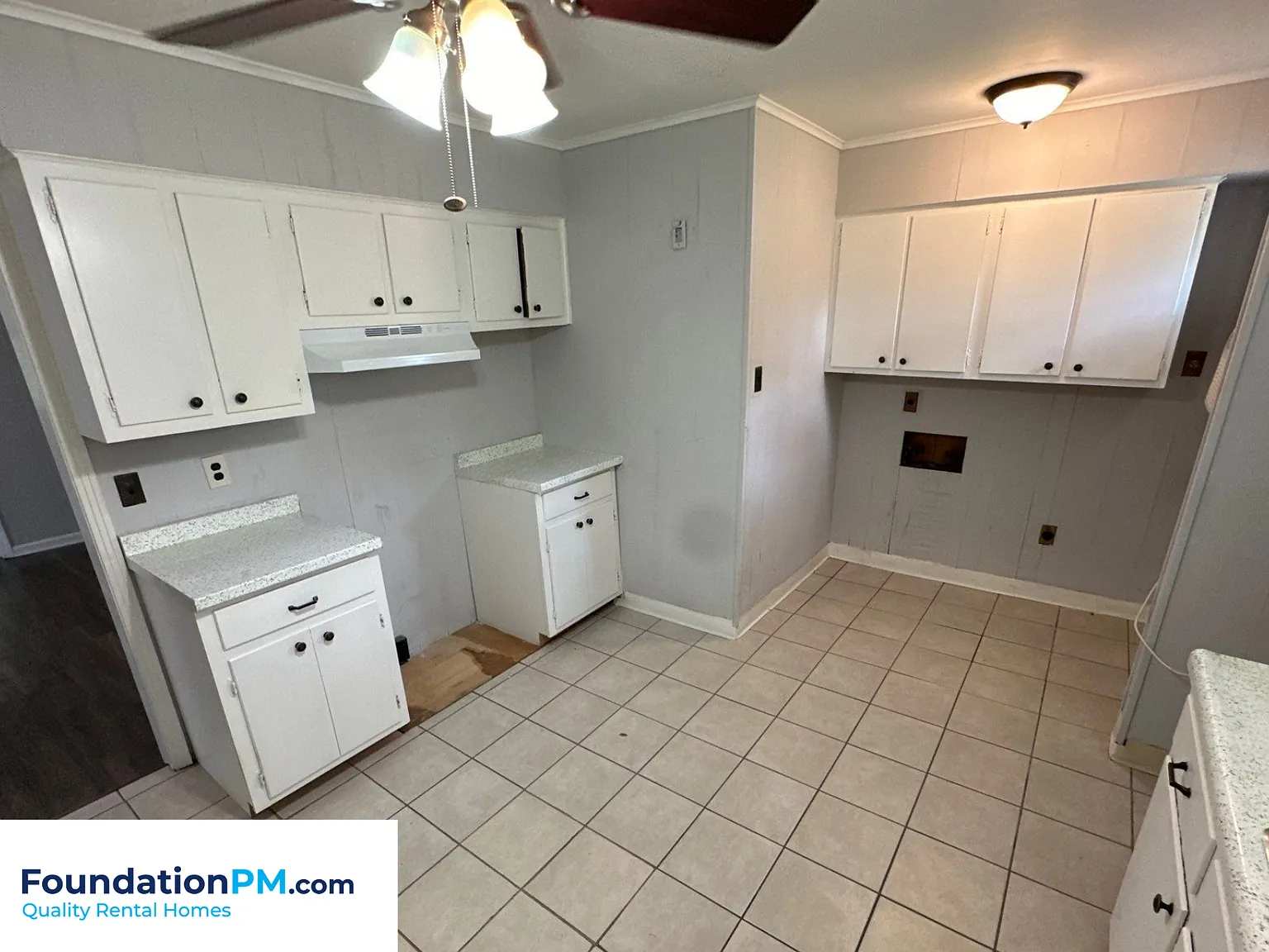 5786 Woodlawn Street **PV RO** - 1 — Photo 2