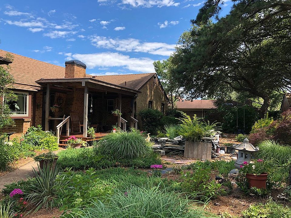2nd image of 2113 W Admiral Dr