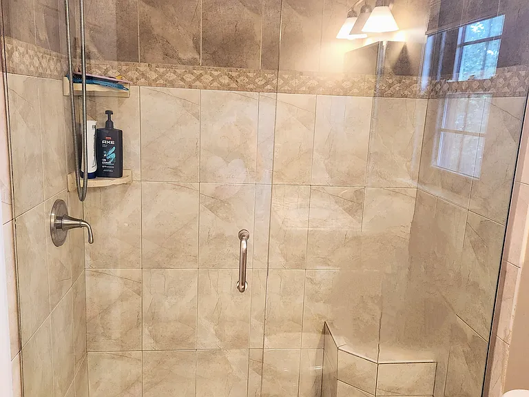 882 Randall Dr — Photo 11