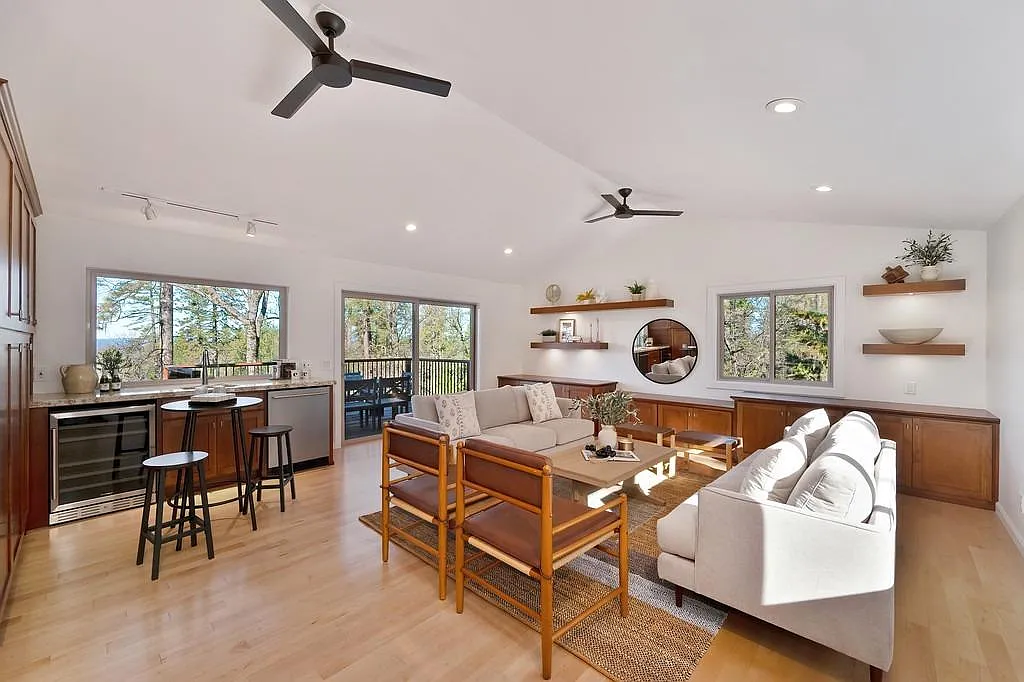 3560 Sugar View Rd photo 1