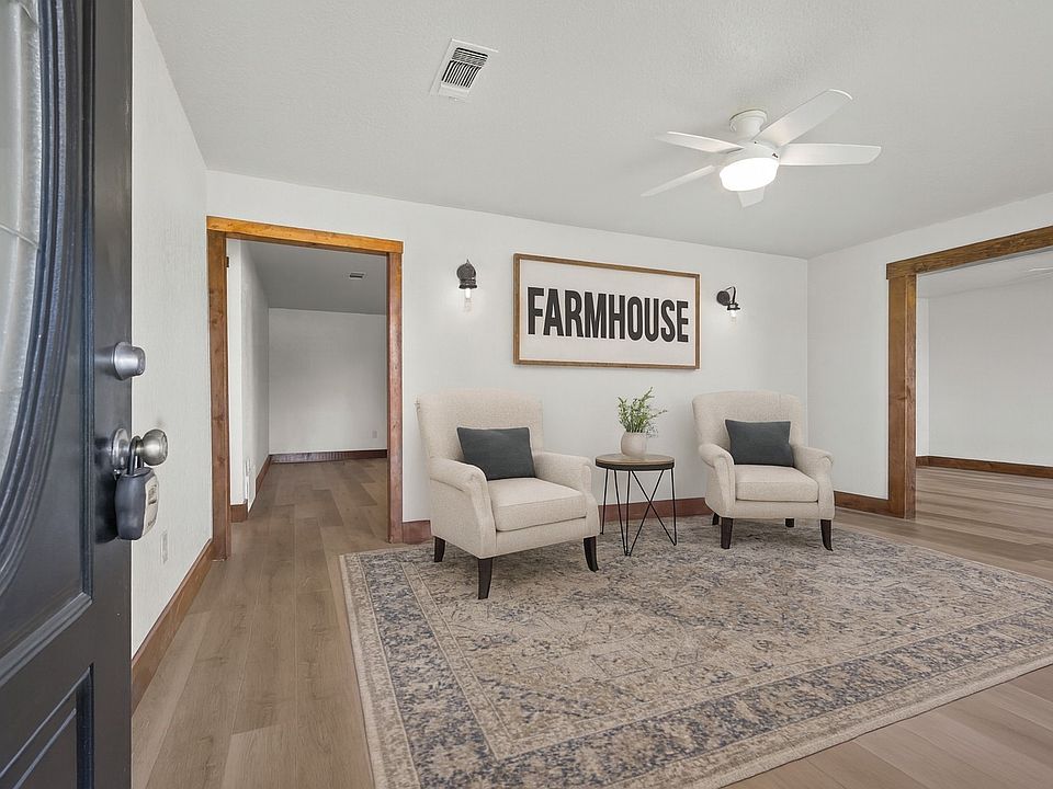 1st image of 150 Sandlin Ct