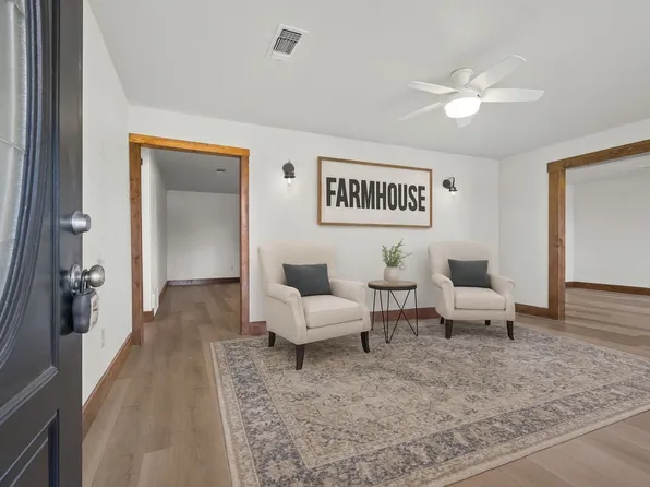 150 Sandlin Ct, Springtown, TX 76082