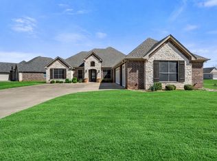 6301 Weatherby Rd, Granbury, TX 76049
