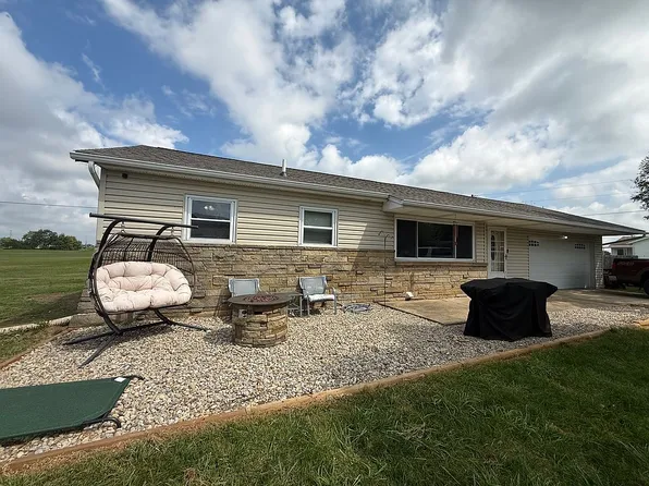 188 Rooney Dr, Urbana, OH 43078