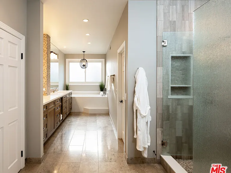 29402 Deerview Ct — Photo 19