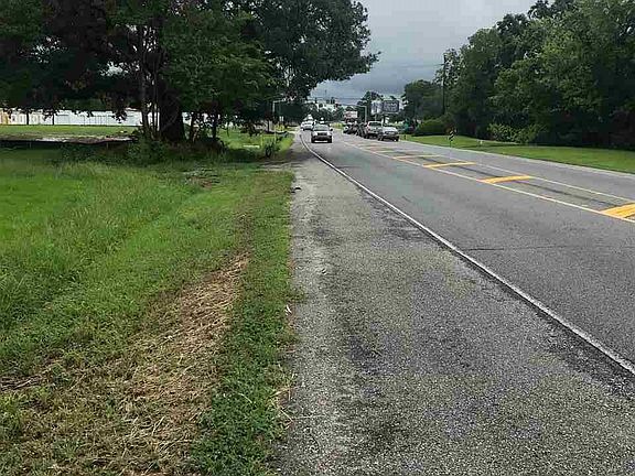 3rd image of 5683 Highway 311