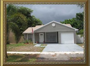 8619 SW 14th St, Pembroke Pines, FL 33025
