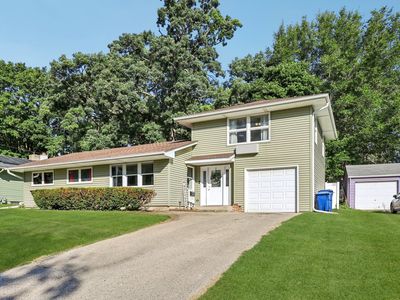 114 Joanne Ln, Dekalb, IL, 60115