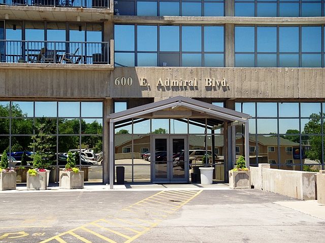 1st image of 600 E Admiral Blvd #1204