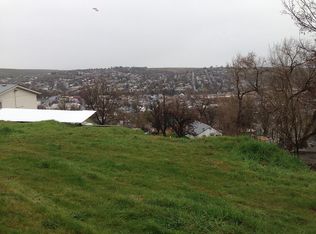 838 SW 9th St, Pendleton, OR 97801