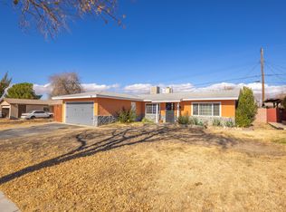 423 E Landsford St, Lancaster, CA 93535