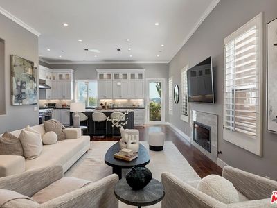 16750 Calle De Catalina, Pacific Palisades, CA, 90272