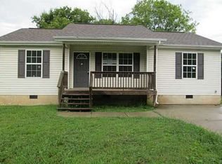 314 Central St, Rossville, GA 30741