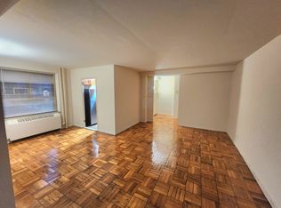 190-06 69th Ave #1F, Fresh Meadows, NY 11365