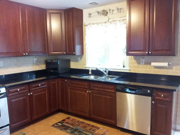 229 Crescent Lane image 13 of 22