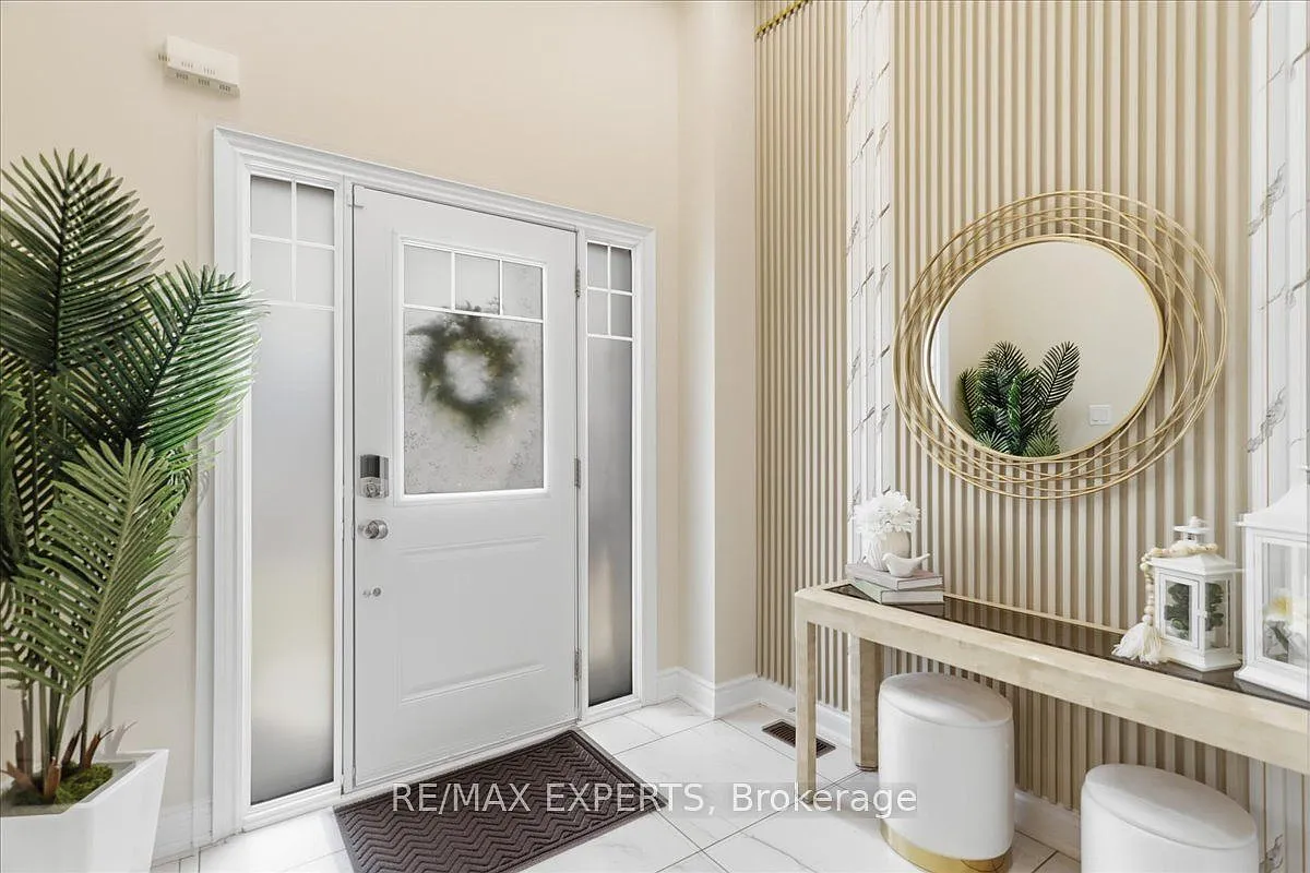 3 bed, $3,000 — Photo 4