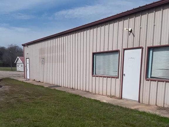 600 E Market St, Bolivar, TN 38008 | MLS #10168671 | Zillow