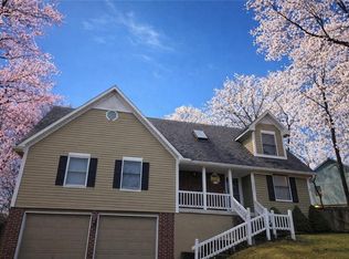 18401 E 26th Ct S, Independence, MO 64057