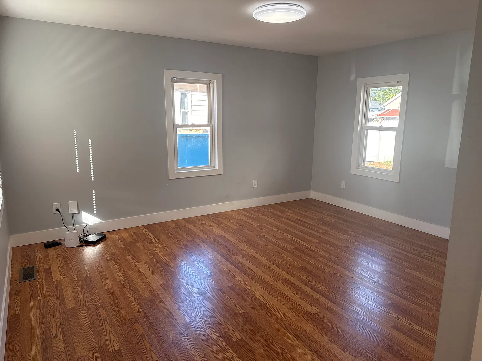 3 bed, 1230 sqft, $2,600 — Photo 2
